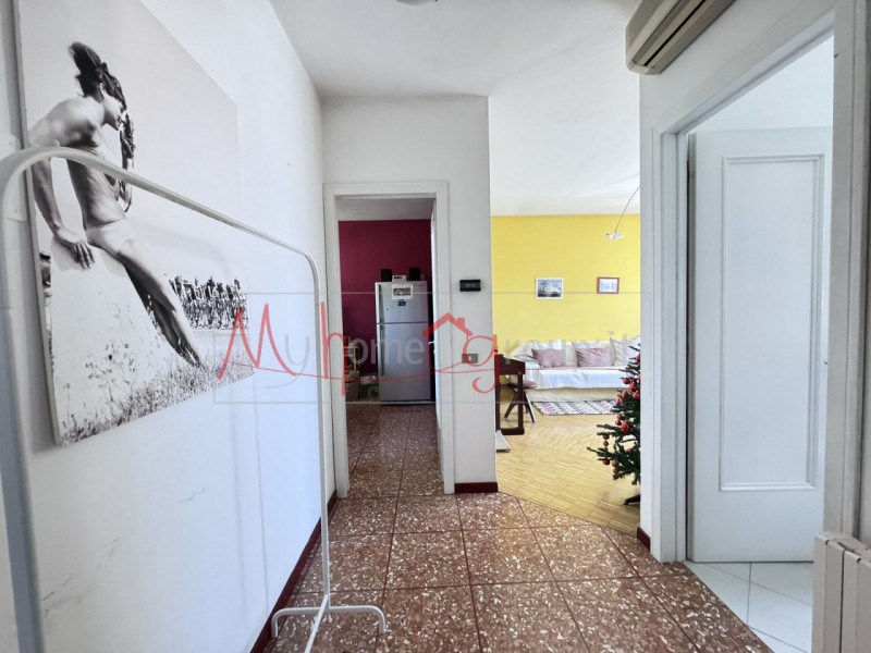 PADOVA ZONA PALTANA (Rif. A155P) - Proponiamo in vendita appartamento spazioso e luminoso, situat...