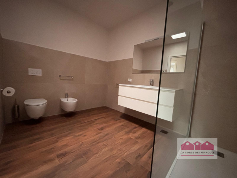 CAVAZZALE: IN UNA DELLE ZONE PIÙ RICERCATE DI CAVAZZALE, NEL COMUNE DI MONTICELLO CONTE OTTO, PRO...