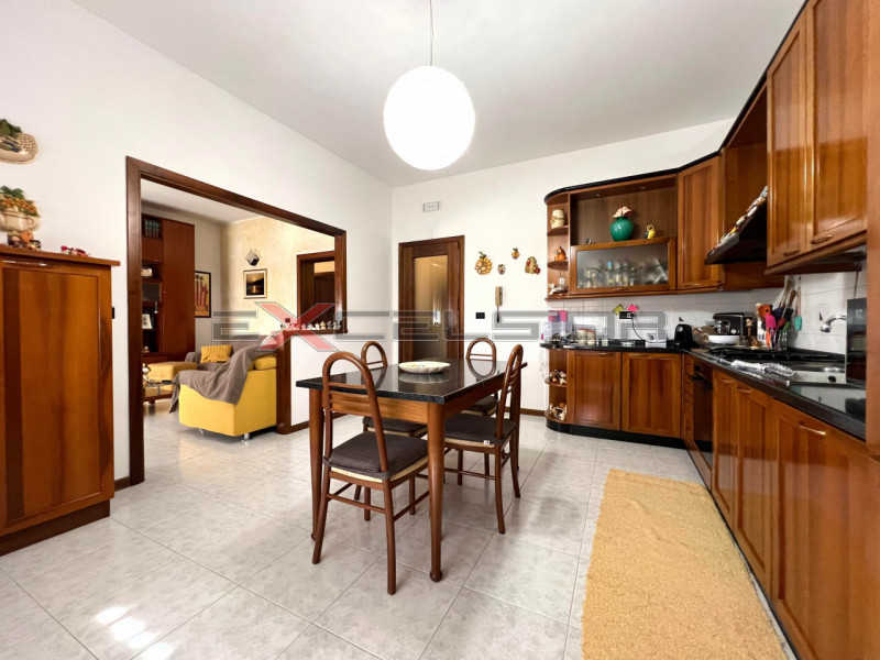 Cavarzere Vendita Bifamiliare