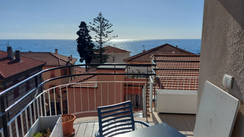 Ospedaletti Vendita Appartamento trilocale