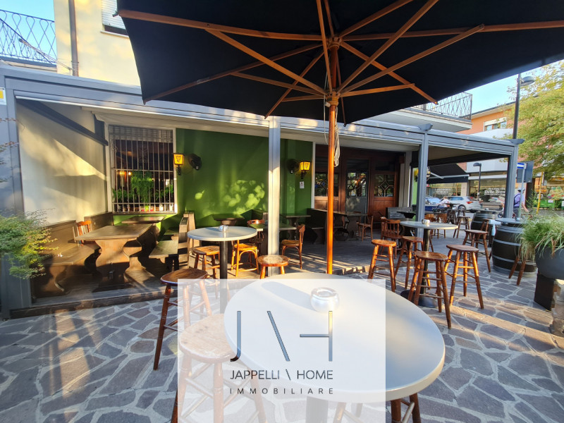 ATTIVITA' PRESENTE SUL MERCATO APONENSE DA OLTRE 20 ANNI
Siete alla ricerca di una attività molto...