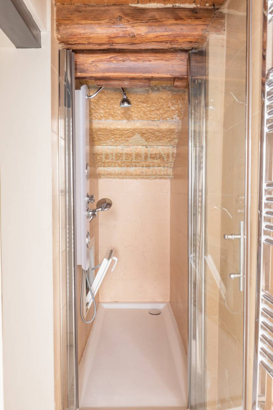 CENTRO STORICO - In contesto centralissimo proponiamo in locazione un grazioso e luminoso bicamer...