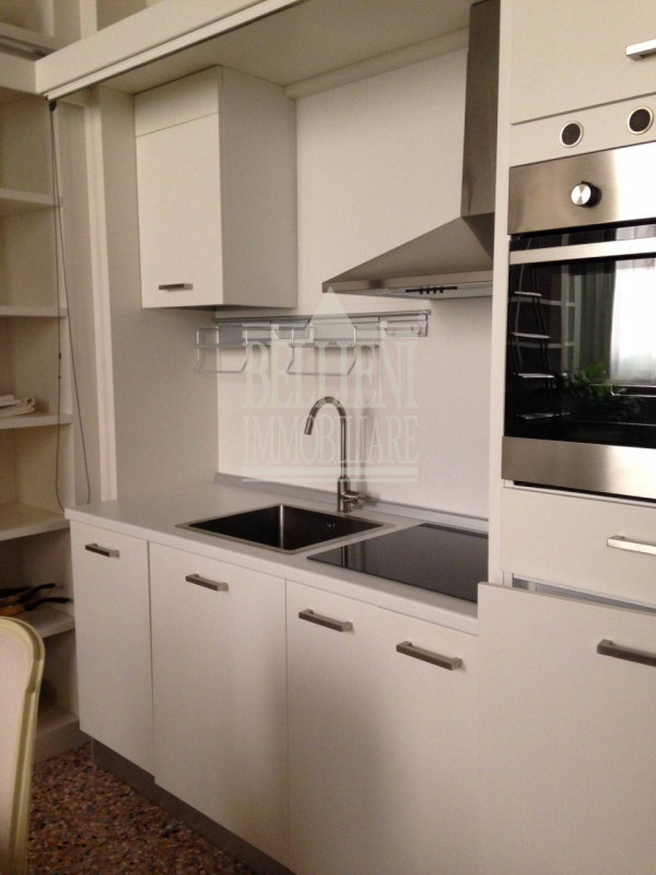 CENTRO STORICO - In contesto signorile, splendido appartamento di 55 mq posto al piano terra, com...