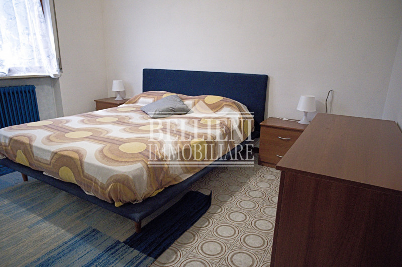 VILLAGGIO DEL SOLE - In contesto tranquillo e lontano dal traffico, proponiamo in locazione un am...