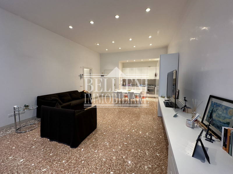 CENTRO STORICO: Nel cuore della città di Vicenza, in prestigioso palazzo del centro storico, sple...