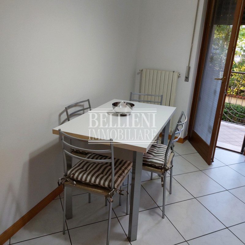 VIA BORGO CASALE - In condominio di recente costruzione e molto ben curato, proponiamo in locazio...