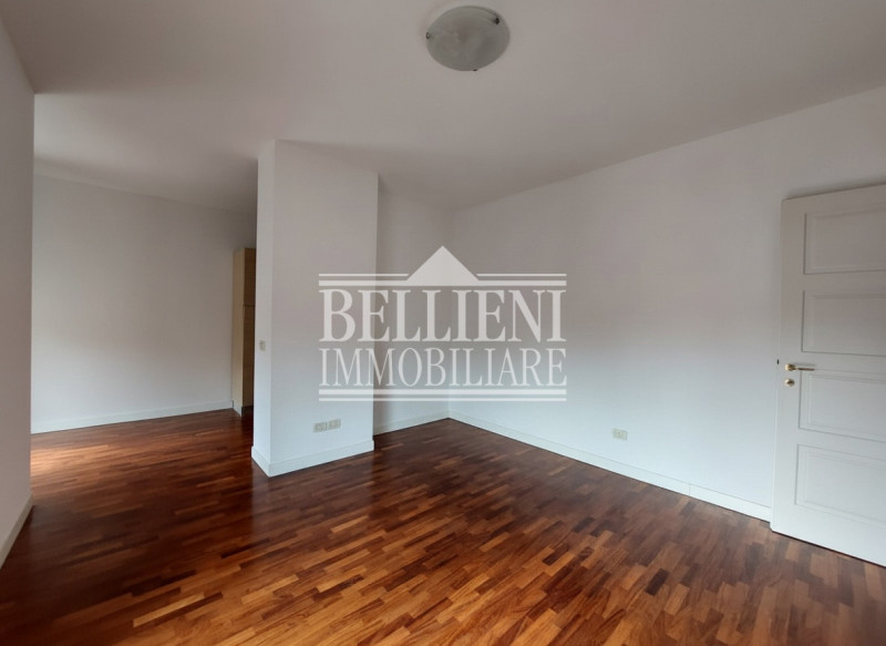 VIALE TRIESTE: in recente palazzina e con affaccio sul verde, proponiamo in locazione un curato a...