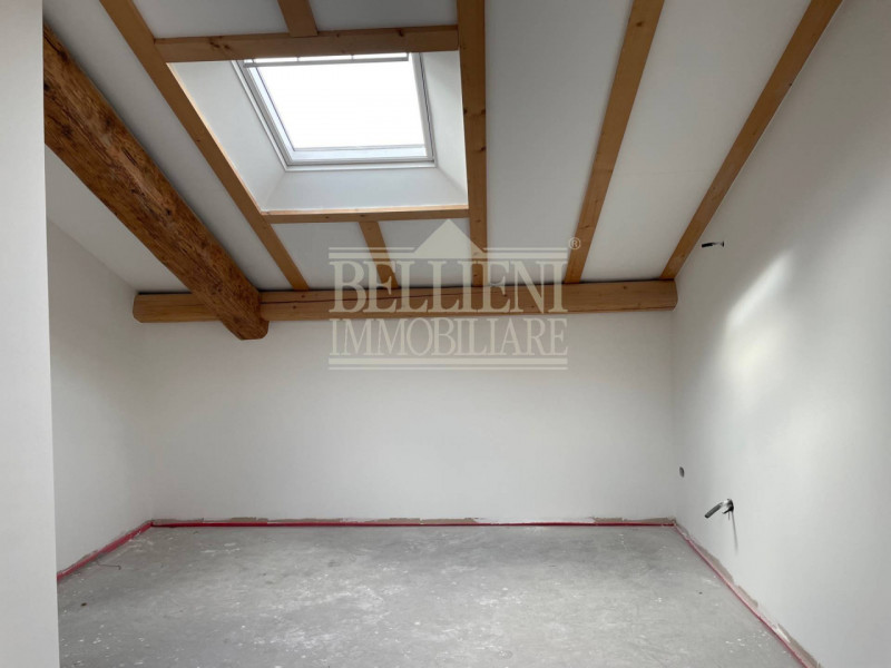 CENTRO STORICO: Nel cuore della città di Vicenza, è stata fatta opera di restauro integrale di un...