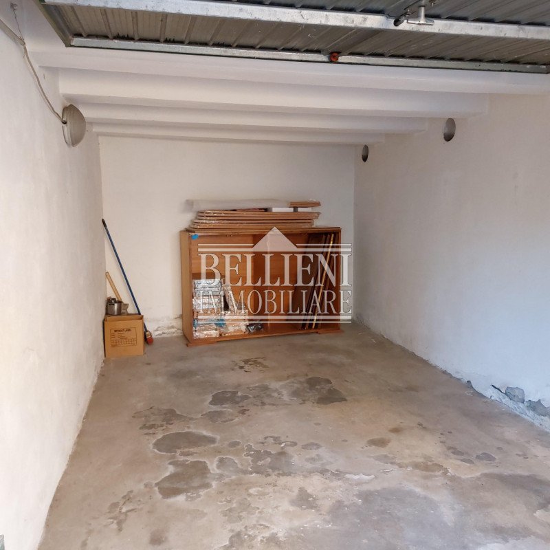 ZONA FERROVIERI: In curato condominio di solo tre unità abitative, proponiamo in locazione un amp...