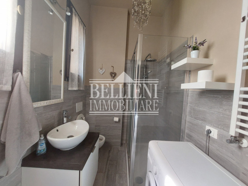 PIAZZA DEI SIGNORI: Nel cuore del centro storico di Vicenza in prestigioso palazzo storico, splen...