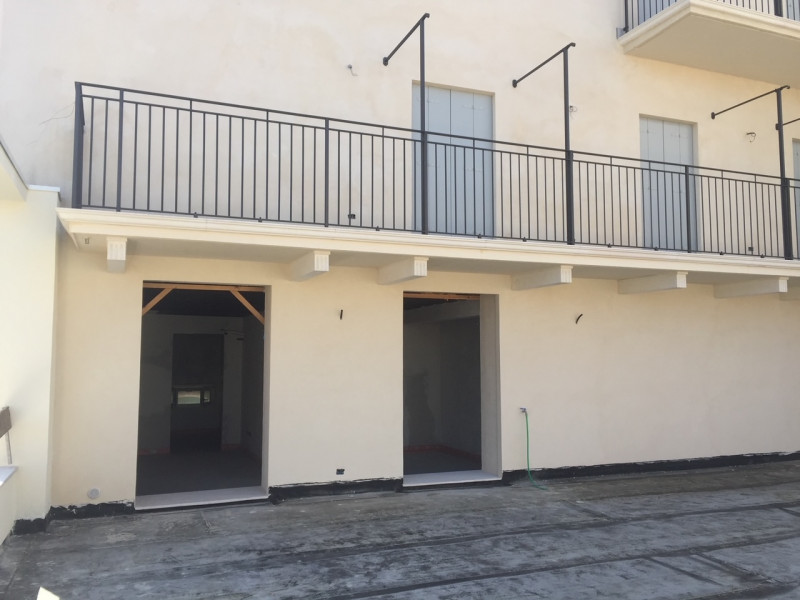 CENTRO STORICO- L'antico ed elegante Palazzo Bonin Schiavetto è situato nel cuore di Vicenza, ad ...