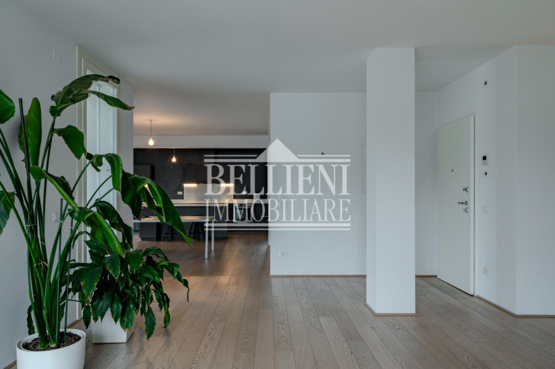 BORGO BERGA - Ai piedi di Monte Berico e a 5 minuti dal Centro Storico, disponiamo di un prestigi...