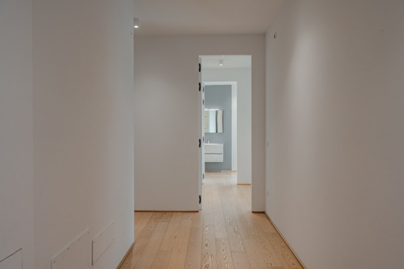 BORGO BERGA - Nel rinomato quartiere di Borgo Berga, ai piedi della suggestiva collina di Monte B...