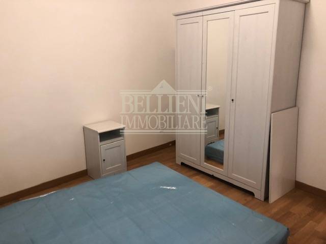 PIAZZA POSTE - Splendido tricamere sito al secondo piano di un palazzo signorile  di tre piani to...