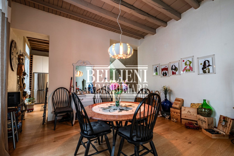 CENTRO STORICO in posizione centrale palazzetto terra cielo della fine del 1800 ristrutturato nel...