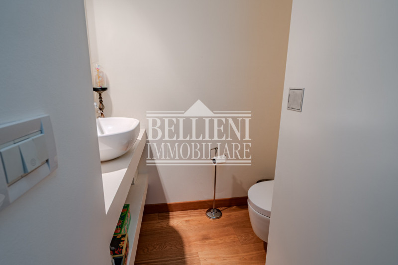 CENTRO STORICO in posizione centrale palazzetto terra cielo della fine del 1800 ristrutturato nel...