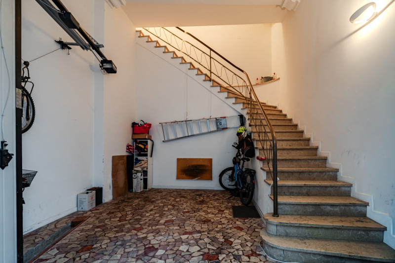 CENTRO STORICO in posizione centrale palazzetto terra cielo della fine del 1800 ristrutturato nel...