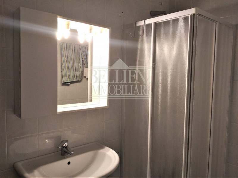 ALTAVILLA VICENTINA- In bellissimo contesto immerso nel verde proponiamo in locazione un ampio ap...