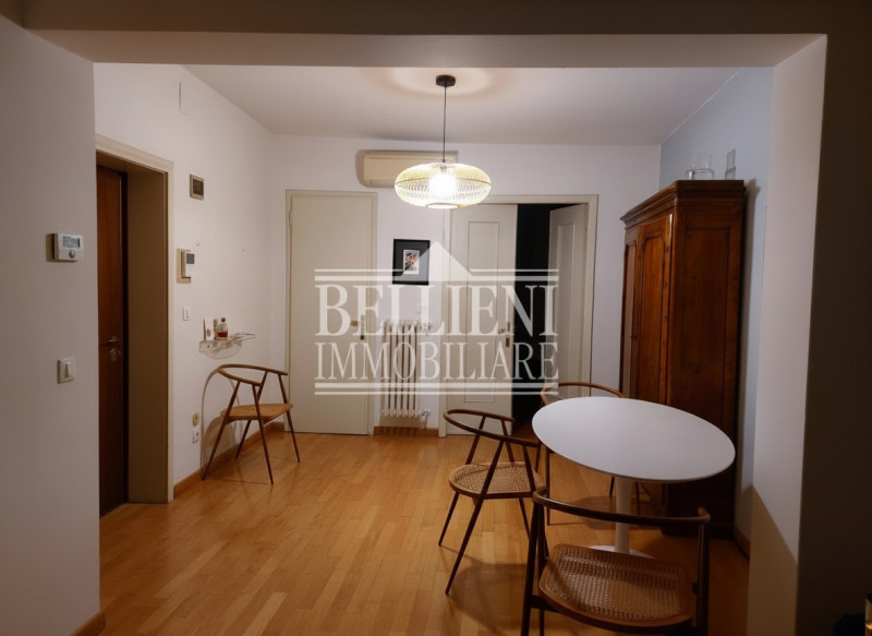 CENTRO STORICO: in contesto signorile e ben abitato proponiamo in locazione un mini appartamento ...