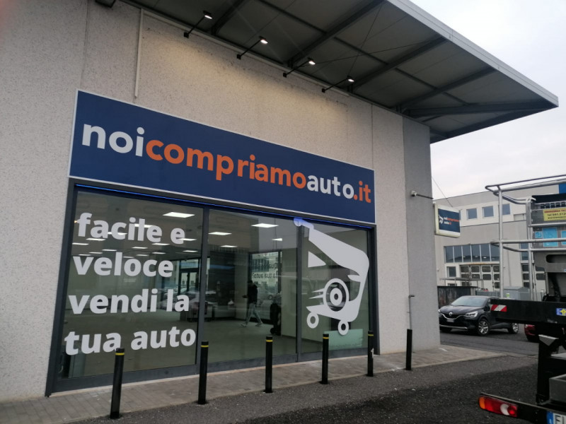 Rovato Affitto Negozio