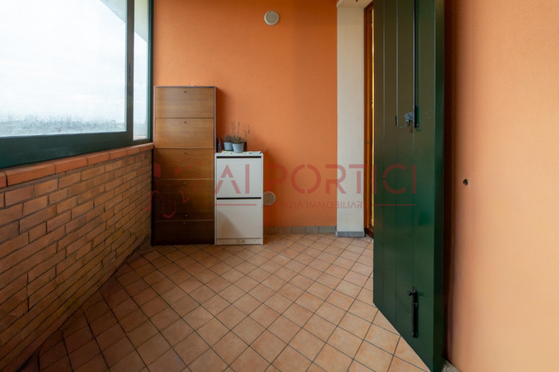 CODEVIGO – In contesto di sole 6 unità abitative, disponibile APPARTAMENTO al piano primo ed ulti...