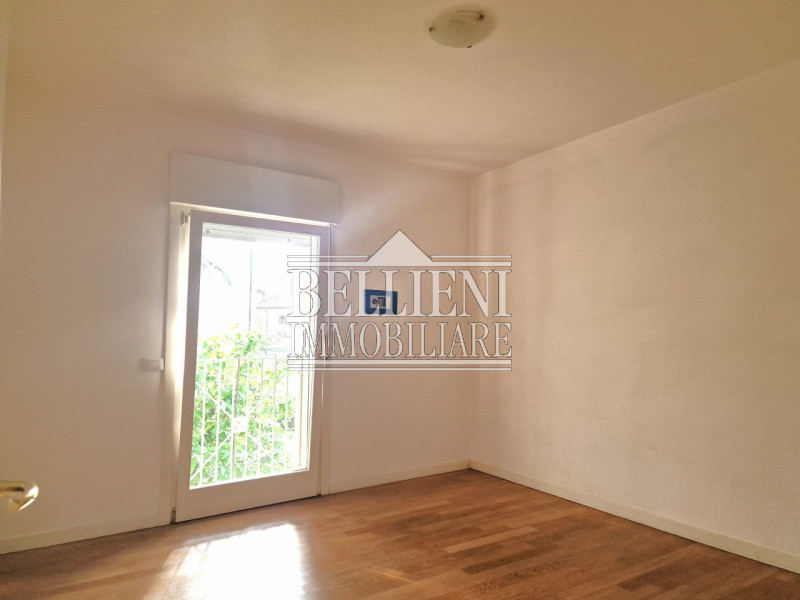 SANT'ANDREA - In palazzina di recente costruzione, all'interno del quartiere di Sant'Andrea, prop...