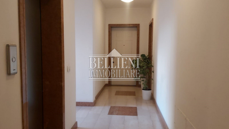 SANT'ANDREA - In palazzina di recente costruzione, all'interno del quartiere di Sant'Andrea, prop...