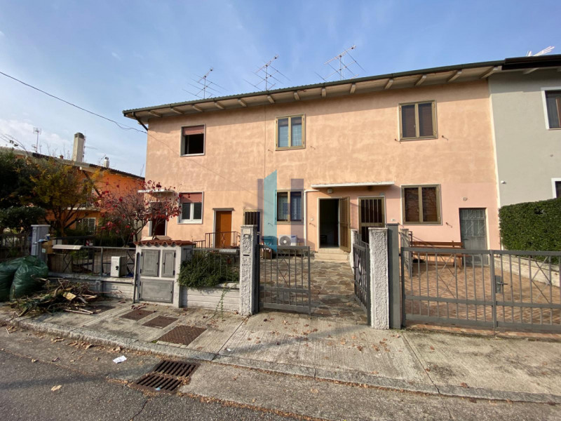 Brescia Vendita Villa contemporanea