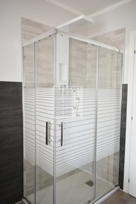 In un contesto di sole 4 unità abitative, proponiamo appartamento COMPLETAMENTE RISTRUTTURATO.
La...