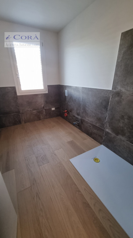 BASTIA DI ROVOLON: Porzione di casa villino con vista collinare. Nuova costruzione inserita in un...