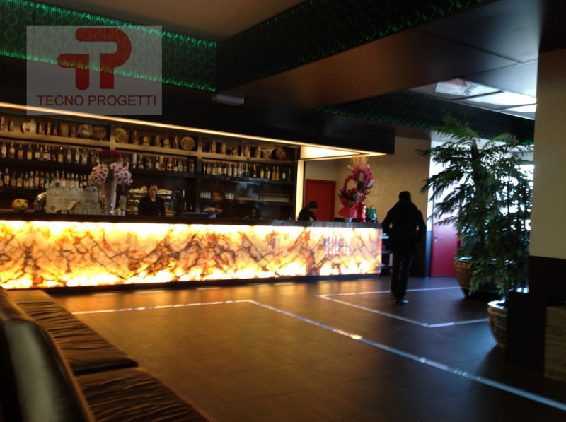 Splendida opportunità di investimento! Proponiamo in vendita un ampio negozio  ad uso commerciale...