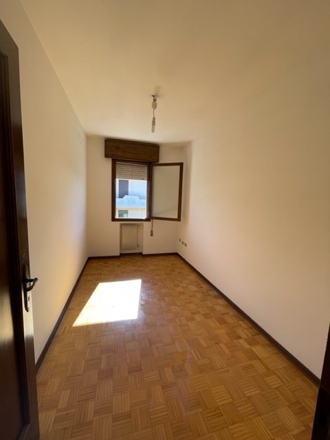 Mestrino: Affittasi appartamento IN TRIFAMILIARE al piano rialzato, l'immobile ampio e luminoso è...