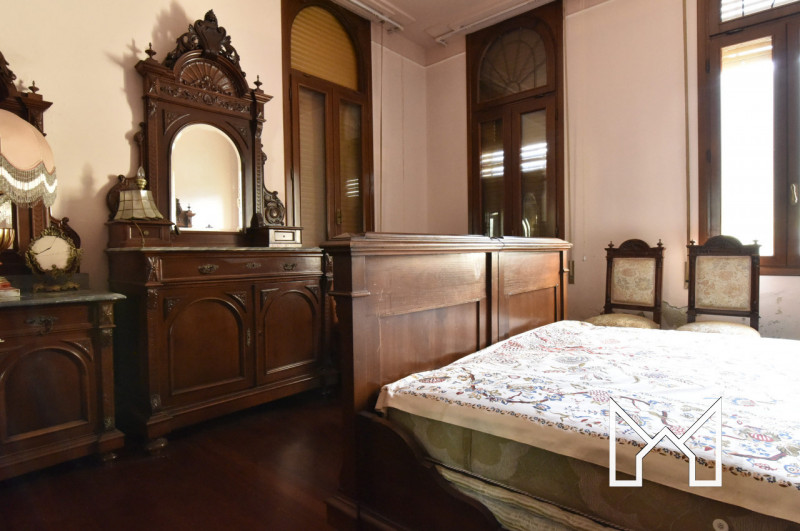 SEMONZO- Nel cuore della Pedemontana, collocata tra il bassanese e l'asolano, proponiamo villa in...