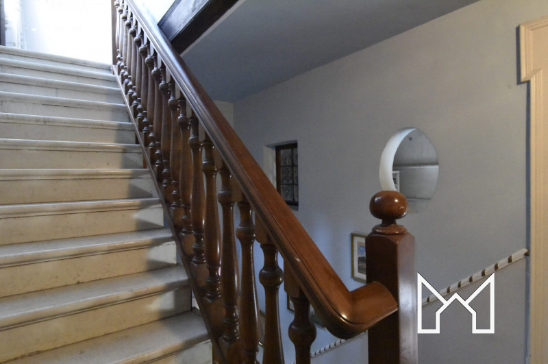 SEMONZO- Nel cuore della Pedemontana, collocata tra il bassanese e l'asolano, proponiamo villa in...