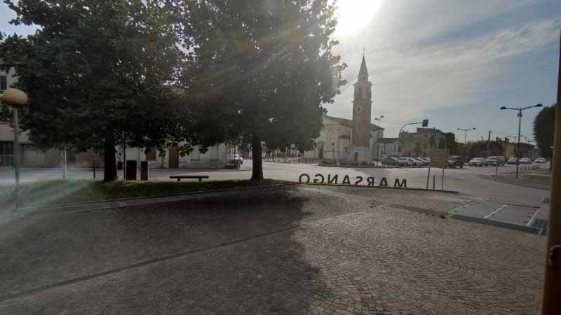 AFFITTO a Campo San Martino in ottima posizione in centro a Marsango NEGOZIO di circa 50 mq al pi...