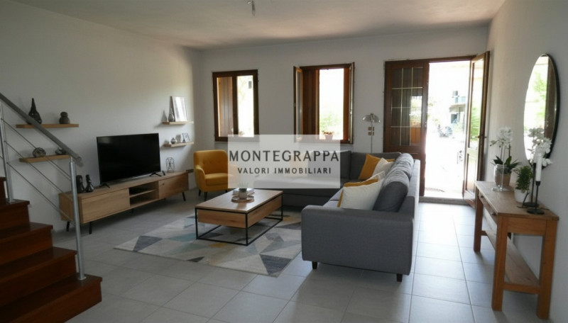 Rif. C-0791

In zona non lontano dal centro del paese, proponiamo porzione di casa bifamiliare di...