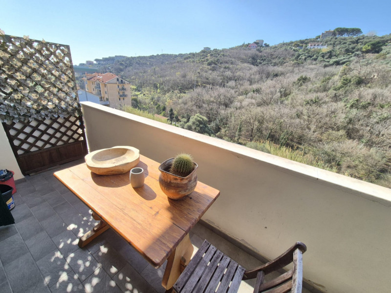 Celle Ligure Affitto Appartamento pentalocale