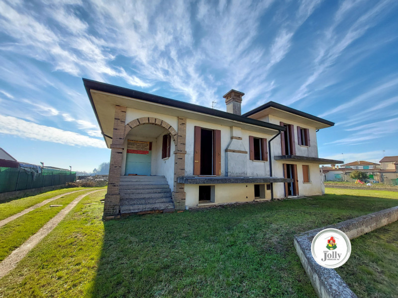 Informazioni prestazione energetica
Immobile non soggetto all'obbligo di certificazione energetic...