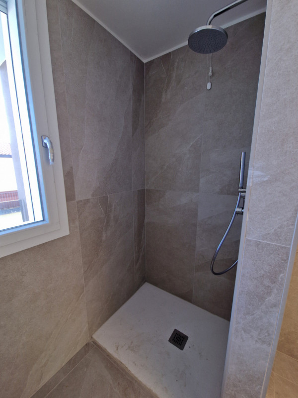 A SAN CARLO, in posizione tranquilla ad un passo da tutti i servizi, proponiamo questo bellissimo...