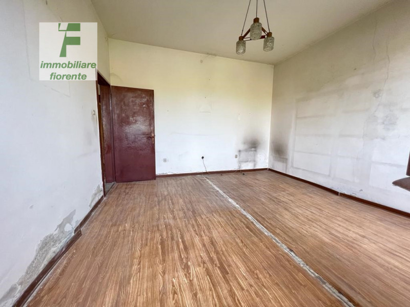 SE VUOI L'INDIPENDENZA QUESTA E' LA SOLUZIONE ADATTA A TE...SU UN LOTTO di MQ 267 CASA SINGOLA......