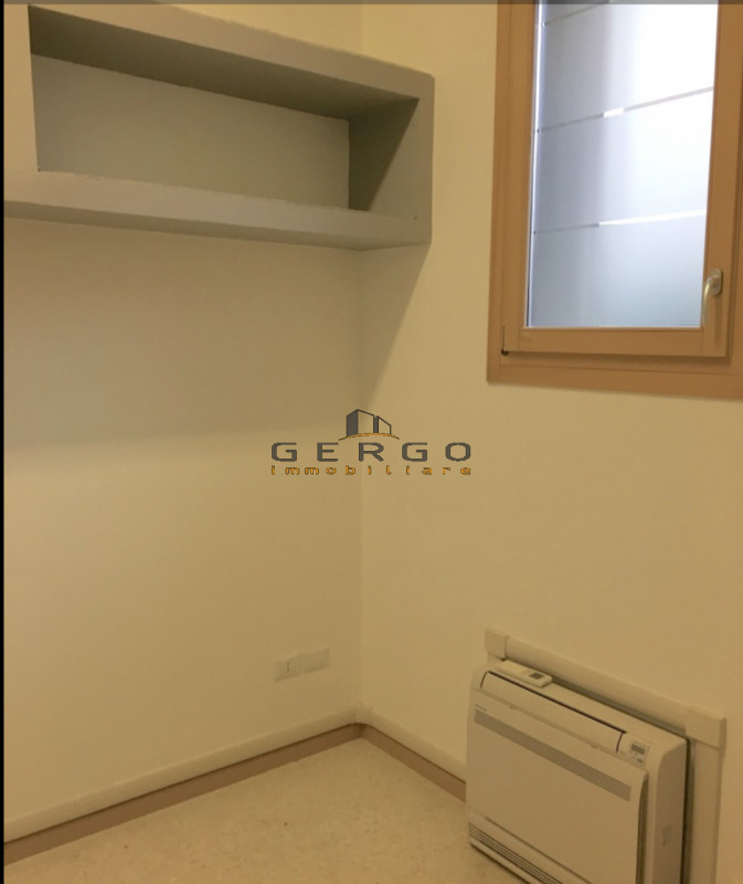 (Per INFO Roberto 3453195338) A Castelfranco Veneto, in centro e a pochi passi da Piazza Giorgion...