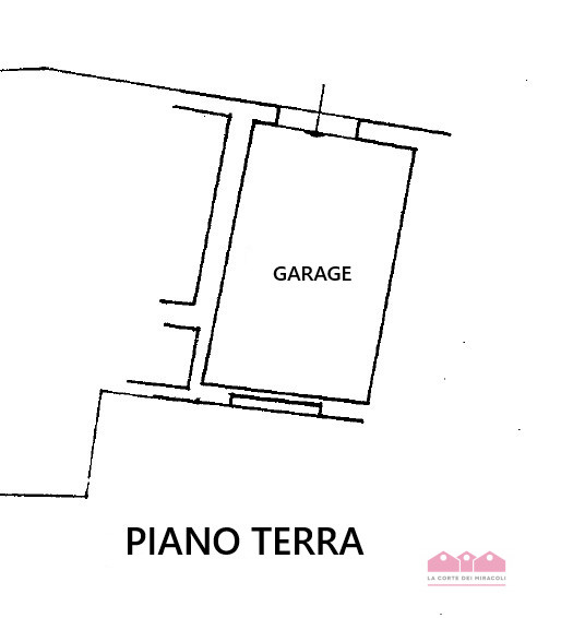 CENTRO STORICO: IN AFFASCINANTE PALAZZO DELL'OTTOCENTO AMPIO, LUMINOSO ED ELEGANTE TRICAMERE DI O...