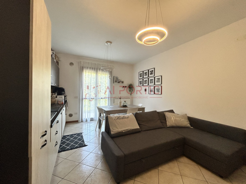 PIOVE DI SACCO – APPARTAMENTO ARREDATO COMPLETAMENTE, ubicato al piano secondo in palazzina dotat...