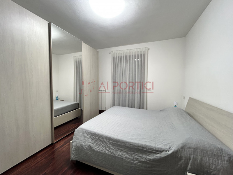 PIOVE DI SACCO – APPARTAMENTO ARREDATO COMPLETAMENTE, ubicato al piano secondo in palazzina dotat...