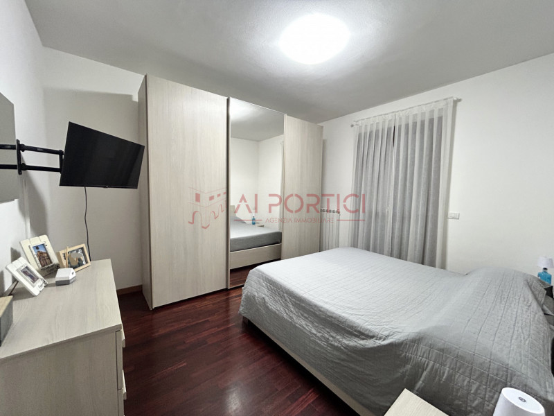 PIOVE DI SACCO – APPARTAMENTO ARREDATO COMPLETAMENTE, ubicato al piano secondo in palazzina dotat...