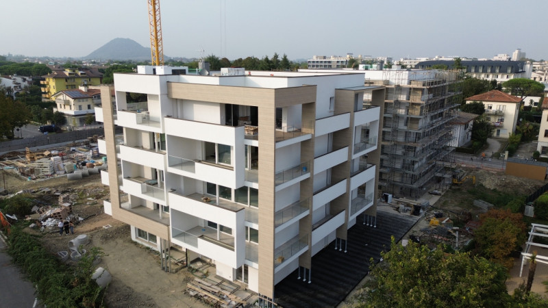 Ultime unità disponibili! In contesto residenziale esclusivo siamo a proporre le ultime unità dis...