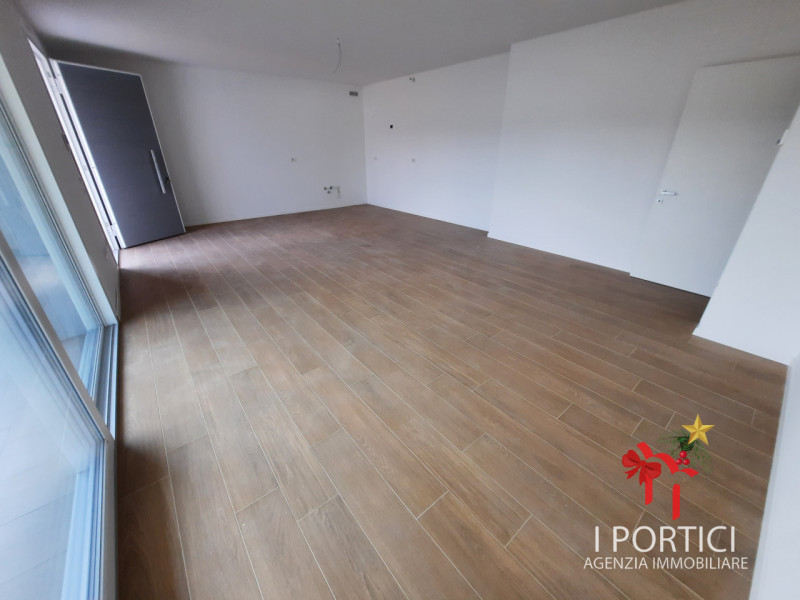 Trebaseleghe- 

In zona tranquilla e residenziale a Trebaseleghe, proponiamo l’ultimo appartament...