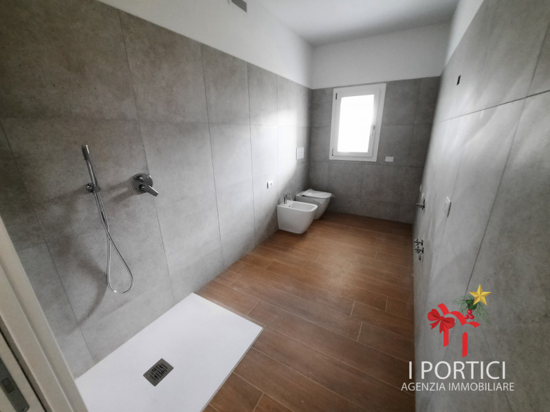 Trebaseleghe- 

In zona tranquilla e residenziale a Trebaseleghe, proponiamo l’ultimo appartament...