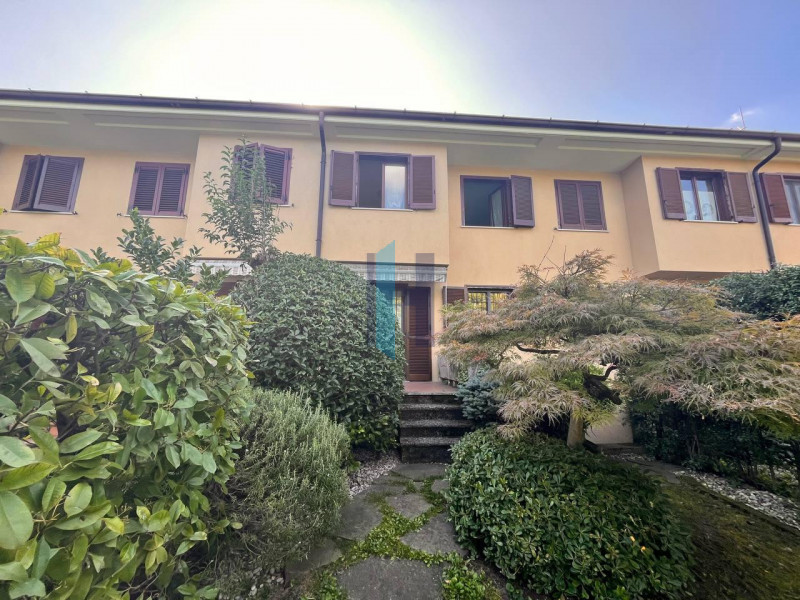 Brescia Vendita Casa a schiera porzione centrale