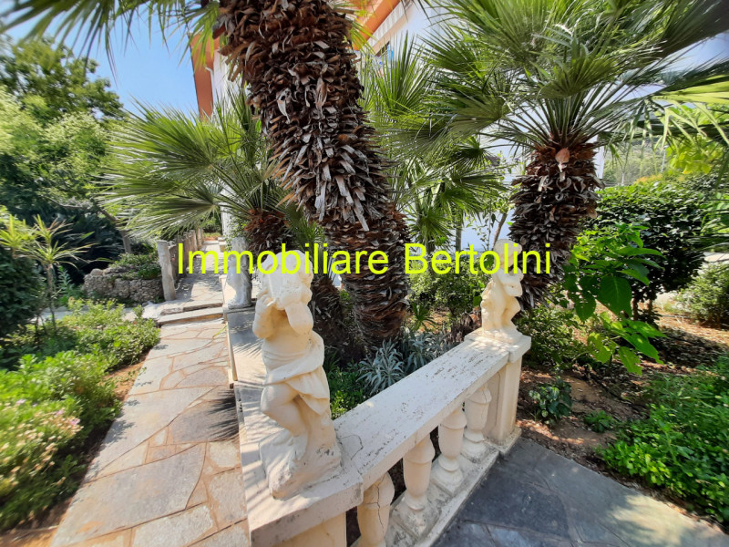 Taggia Vendita Bifamiliare